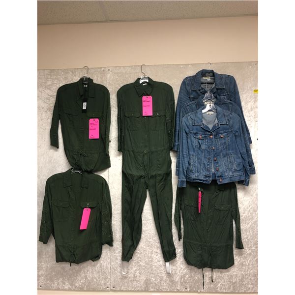 "Superhero Show" - Season 3 Ep.7 - #9 Hero - Group of 5 Green jumpsuits & 3 denim jacket - *HOTSTOCK