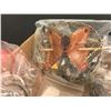 Image 2 : Box lot of vintage jewelry from the show