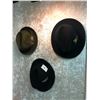 Image 1 : "Superhero Show" - Hero - Group of 3 hats w/fur - *HOTSTOCK* (Vintage-looking)