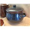 Image 11 : Qty 4 Onion Soup Bowls & 3 Crocks w/ Lids