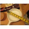 Image 25 : Misc Kitchenware: Cheese Slicer, Serving Dishes, T-Fal Frying Pans, etc