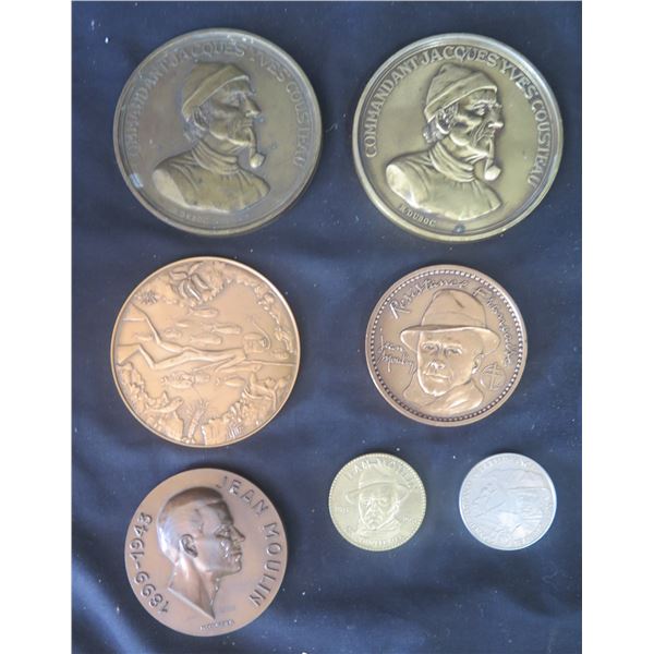 Qty 7 Medals & Coins: Jacques Cousteau, Jean Moulin, etc - Some Marked