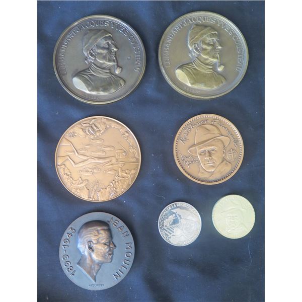 Qty 7 Medals & Coins: Jacques Cousteau, Jean Moulin, etc - Some Marked