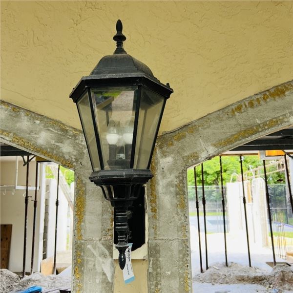 LIGHTED WALL SCONCE APPROX 30" X 12" SEE PHOTOS ITEMS WILL BE REMOVED AND READY FOR PICKUP. BUYER MU