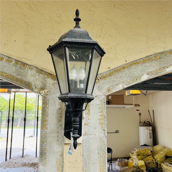 LIGHTED WALL SCONCE APPROX 30" X 12" SEE PHOTOS ITEMS WILL BE REMOVED AND READY FOR PICKUP. BUYER MU