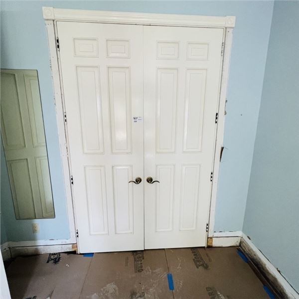 PGT IMPACT  DOUBLE DOOR WITH ARCH AND SIDE LIGHTS DOOR APPROX 71" X 95"  ARCH APPROX 31.5" X 71" 2 S