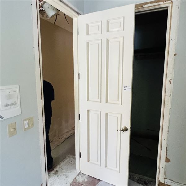 SOLID WOOD  DOOR WITH FRAME DOOR APPROX 30." X 95." SEE PHOTOS ITEMS WILL BE REMOVED AND READY FOR P