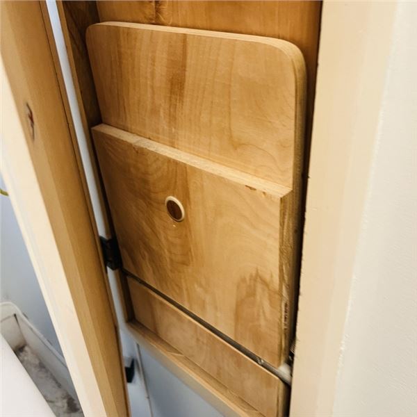 WOOD IRON BOARD BUILT IN