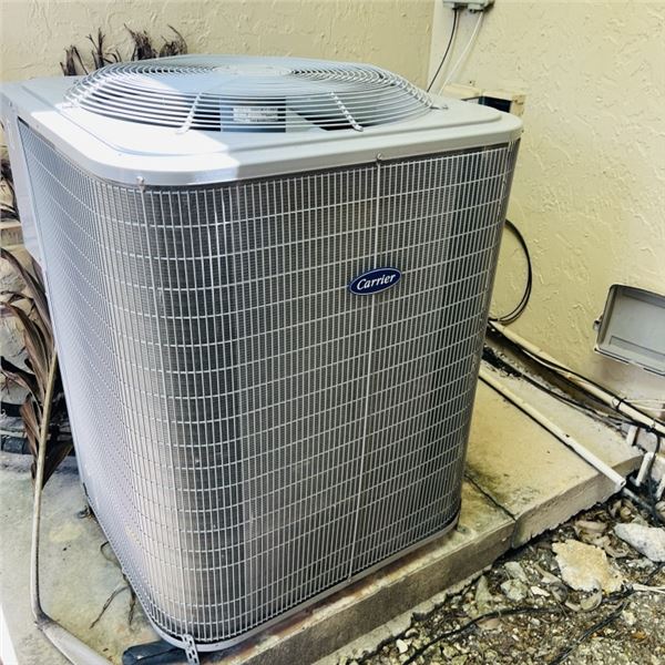 5 TON CARRIER AIR CONDITIONER HANDLER & COMPRESSOR SEE PHOTOS BUYER MUST REMOVE COMPRESSOR