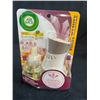 Image 1 : 11 AIR WICK 1 WARMER AND 1 REFILL SUMMER DELIGHT