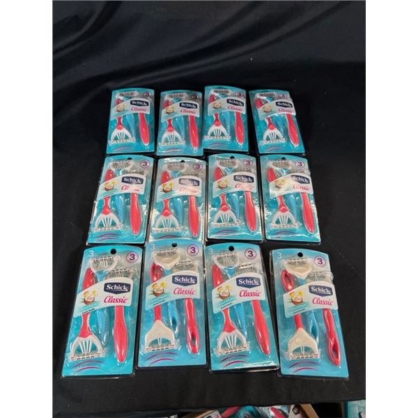 12X SCHICK CLASSIC 3 DISPOSABLE RAZORS