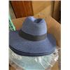 Image 1 : 18X ASSORTED HATS