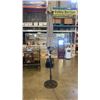 Image 1 : PATIO UMBRELLA ON STAND