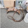 Image 2 : HEAVY DUTY HOSE HANGER WITH CABLE SLING AND WASTE BIN