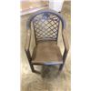 Image 2 : 2 PLASTIC PATIO CHAIRS