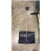 Image 2 : GARBAGE CAN WITH GARDEN TOOLS, WEEDER, MOP, RACKE
