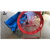 Image 1 : BLUE FOLDING WAGON AND RED FOLDING BUNGEE CHAIR