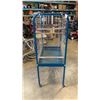 Image 2 : GREEN ROLLING BIRD CAGE