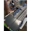 Image 2 : CRAFTSMAN ROUTER AND VERMONT CASTINGS ROUTER TABLE