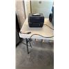 Image 2 : IGLOO ROLLING COOLER AND 12V ELECTRIC FOOD COOKER/REHEATER LUNCHPAIL WORKING