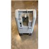 Image 1 : AIRSEP QUIETLIFE 5 OXYGEN CONCENTRATOR WORKING