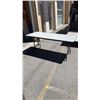 Image 2 : 6 FOOT FOLDING LEG MARKET TABLE