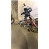 Image 8 : RED/WHITE FOLDING BIKE