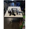 Image 1 : TRAY OF WALKIE TALKIES
