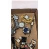 Image 2 : TRAY OF WATCHES