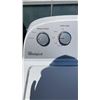 Image 2 : WHITE WHIRLPOOL WASHER AND DRYER - DRYER WORKS, WASHER NEEDS BELT AND LEAKS OIL