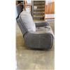 Image 2 : PALLISER LIFT CHAIR