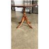 Image 3 : 1 DRAWER ENDTABLE AND OVAL ENDTABLE