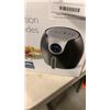 Image 2 : AS NEW INSIGNIA 5L DIGITAL CONTROL AIR FRYER