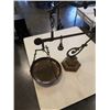 Image 2 : BRASS SCALE