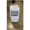 Image 1 : UBERHAUS 10000 BTU PORTABLE AIR CONDITIONER