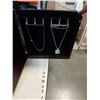 Image 2 : LOCKING JEWELRY BOX WITH CONTENTS WITH KEY