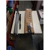 Image 1 : 2 TRIPOD AND MOBILE 13"-42" TV ROOLING STAND