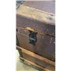 Image 8 : VINTAGE STORAGE TRUNK
