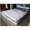 Image 2 : KINGSIZE BEAUTYREST RECHARGE ELITE PRESTIGE HI-LOFT PILLOWTOP PLUSH MATTRESS