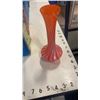 Image 2 : TRAY OF RED GLASSWARE, VASES, ORANGE AND WHITE VASE, RUBY GLASS
