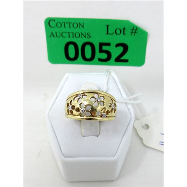 14 KT Gold and Diamond  Dome Ring