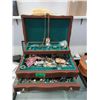 Image 1 : Jewelry Box and Contents