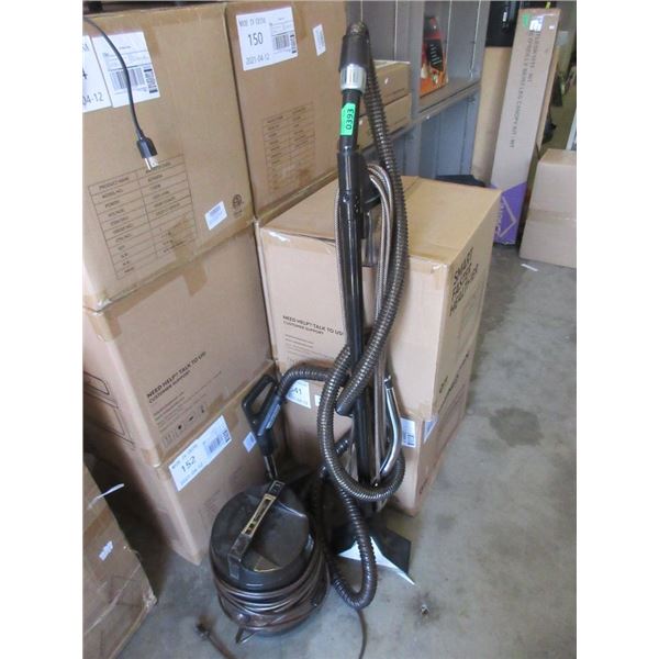 Rainbow SE Canister Vac with Aqua Mate