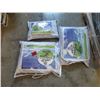 Image 1 : 2 Twin & 1 Personal Buckwheat Pillow