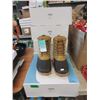 Image 1 : 5 New Pairs of Men's Waterproof 8 Fans Boots