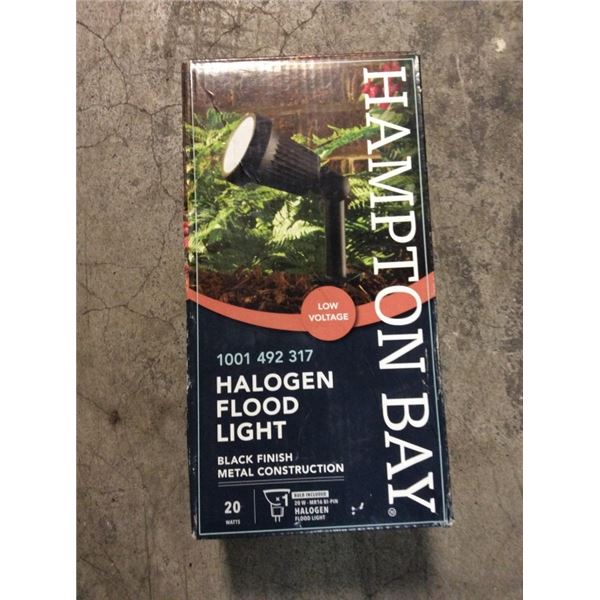 Hampton bay HALOGEN flood light black finish