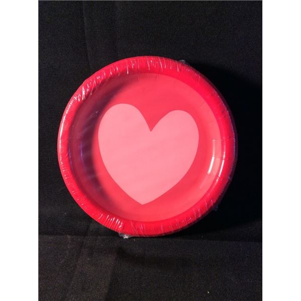 Heart paper plates