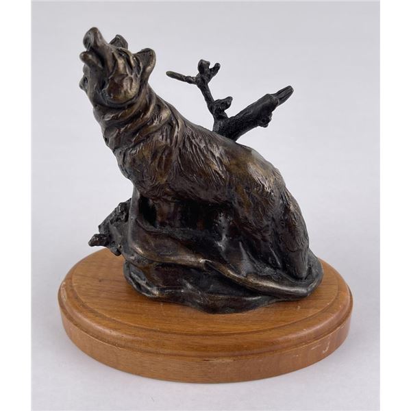 Gary Shoop Wolf Bronze