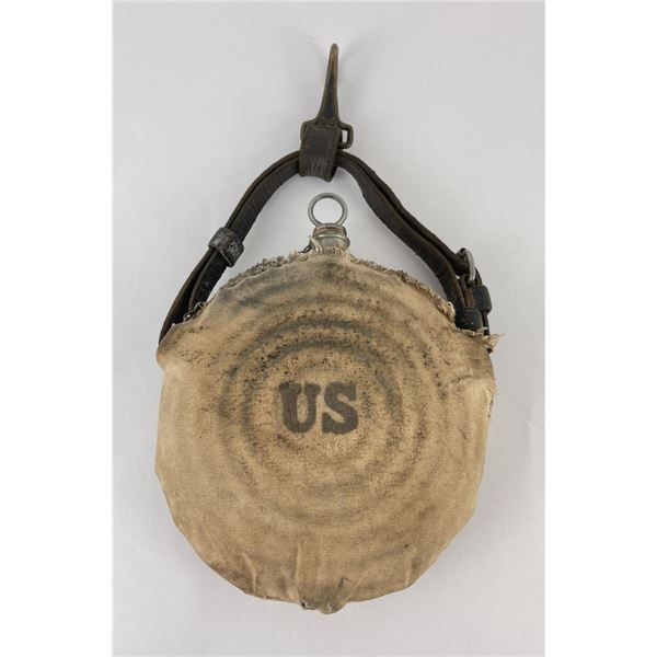 Civil War US Cavalry Bullseye Canteen