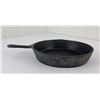 Image 18 : Collection of 3 Cast Iron Pans